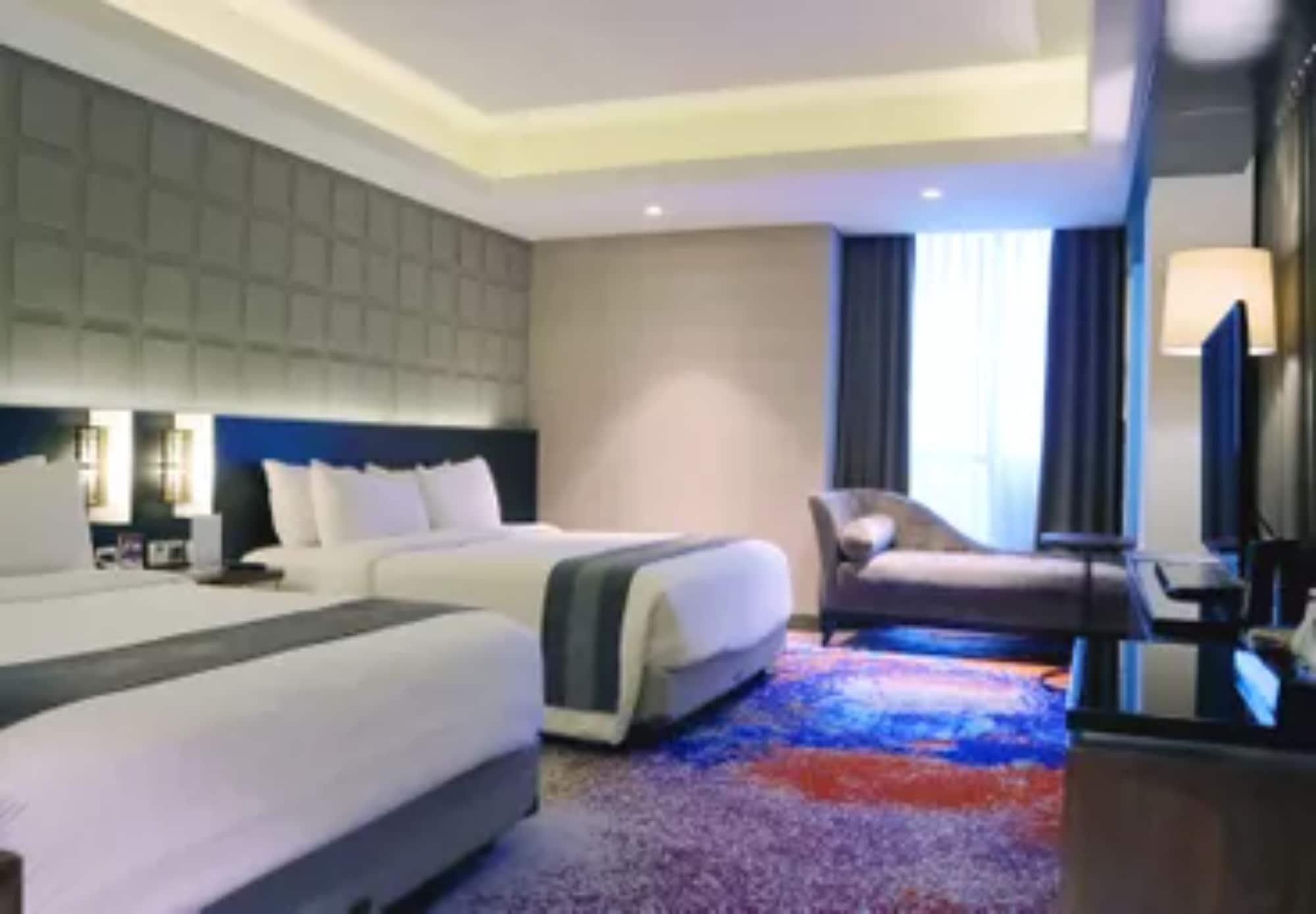 Aston Pasteur Hotell Bandung Exteriör bild