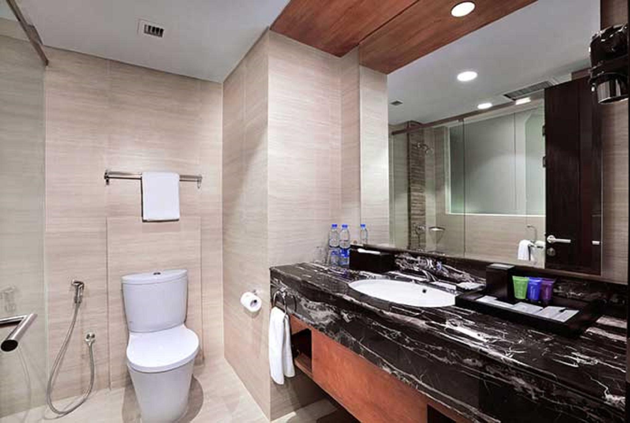 Aston Pasteur Hotell Bandung Exteriör bild